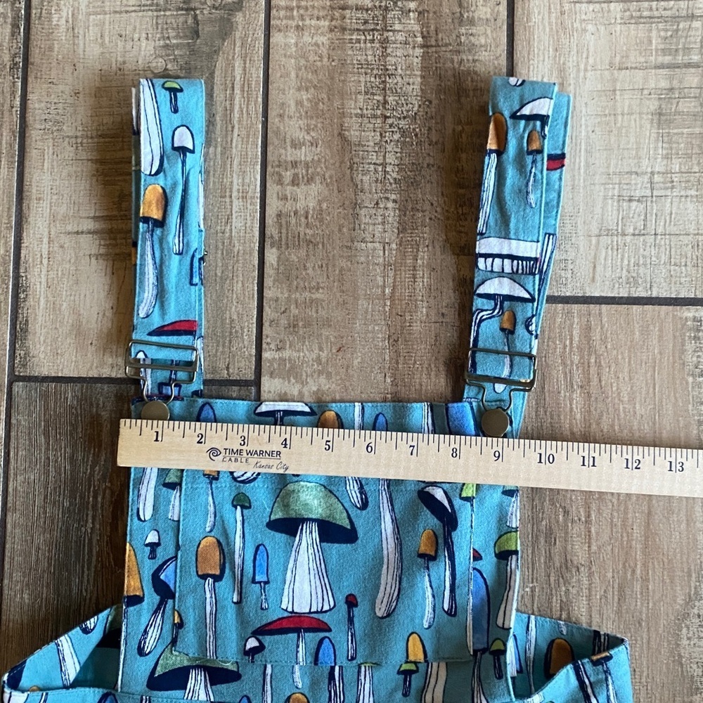 Unique Vintage Sage Green & Mushroom Print Brionne Pinafore Skirt - Picture 7 of 11